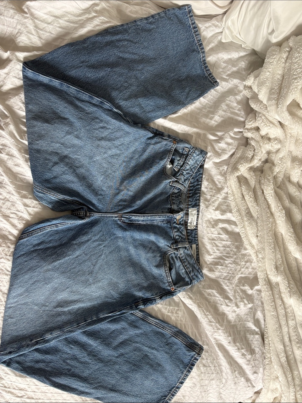 Dynamite Medium Blue Straight-Leg Jeans